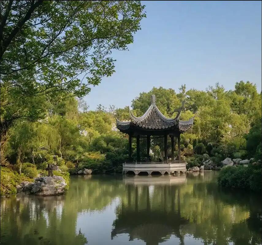 大连尔芙餐饮有限公司